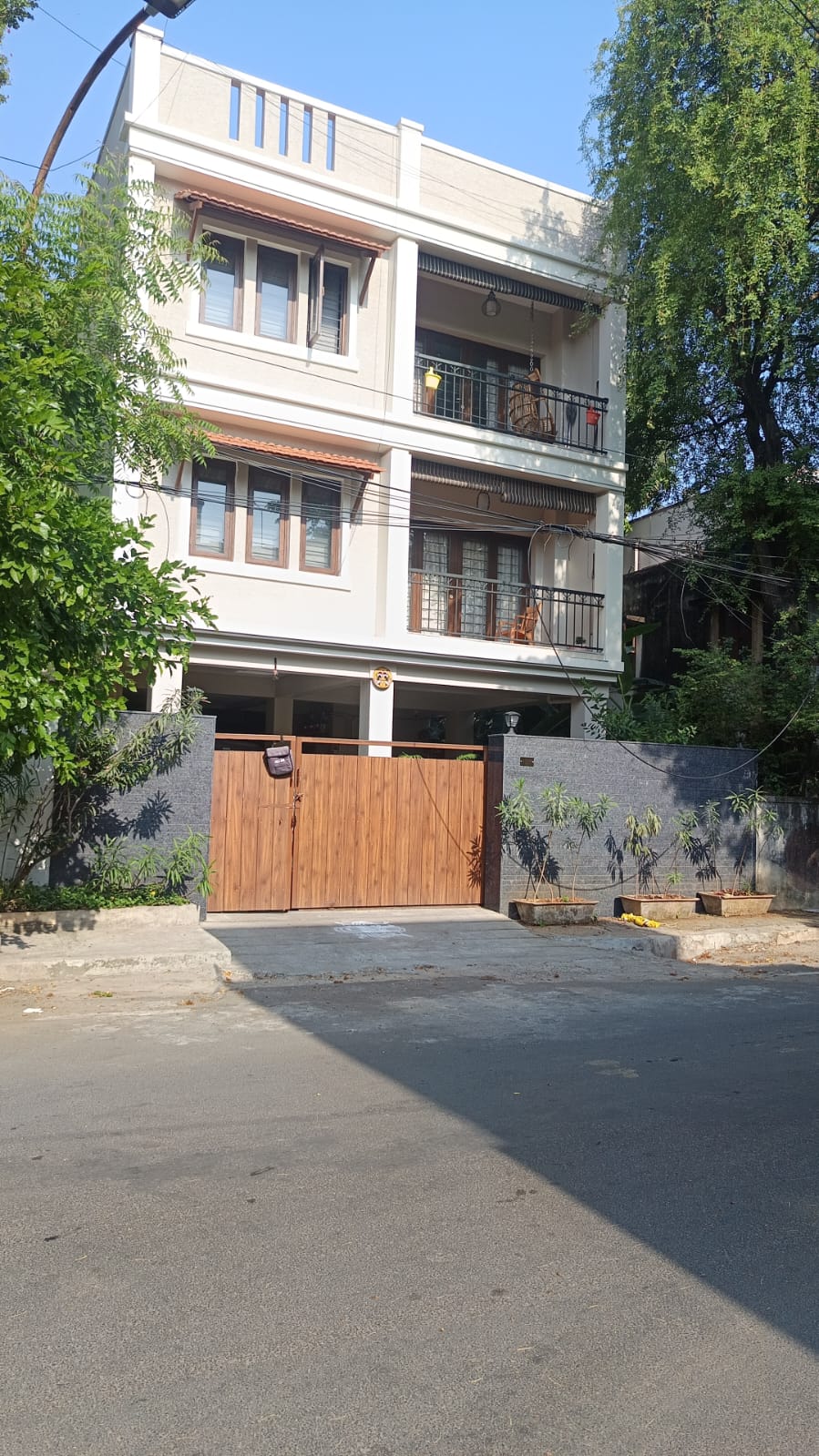 GOWRI SHANKAR RESIDENCE - WEST MAMBALAM - Individual House - Final View 1